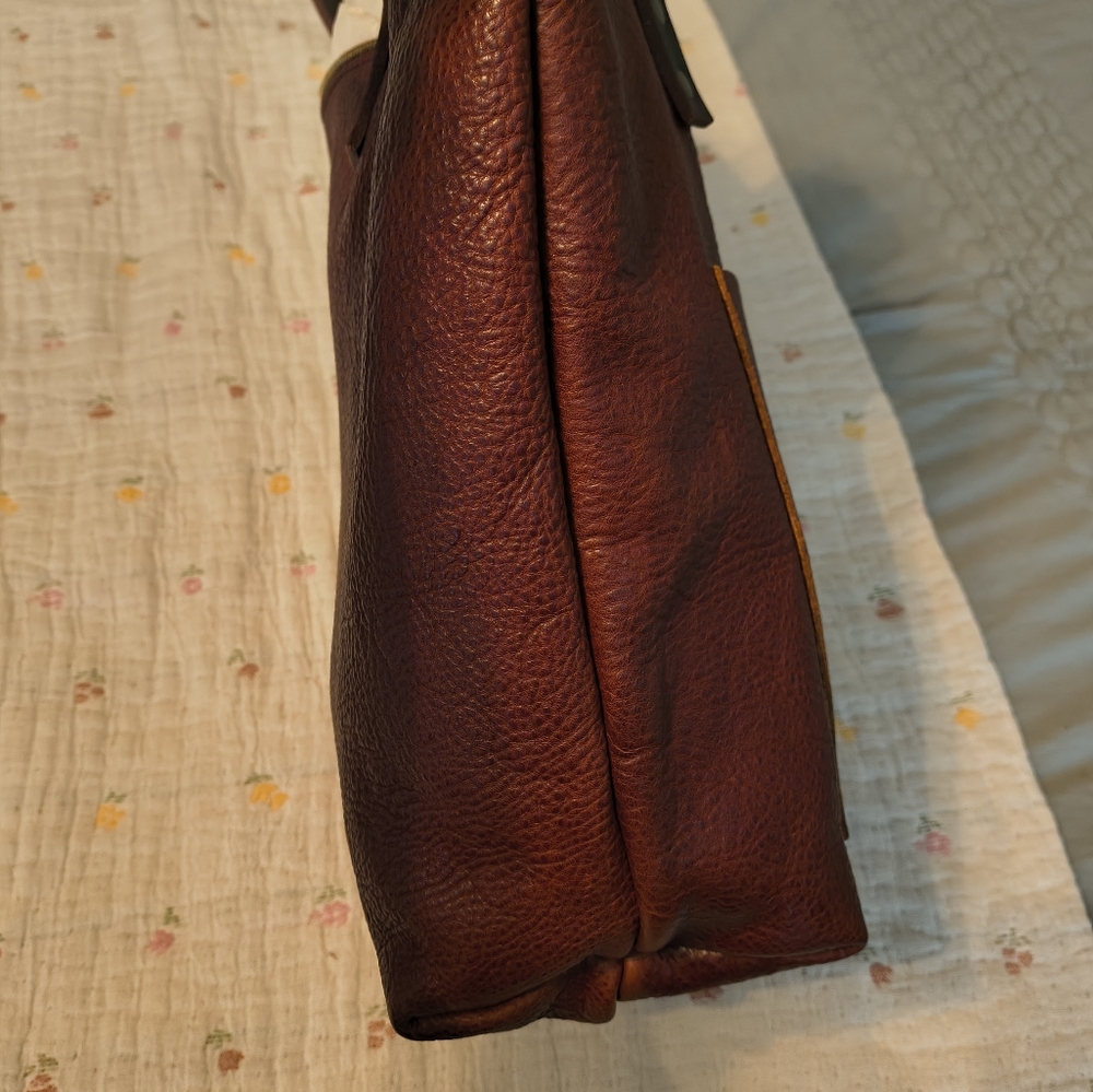 Portland Leather Goods Medium Zipper Tote - Picture 8 of 10